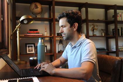 El aislamiento social obligatorio provocó la migración del trabajo a la web.