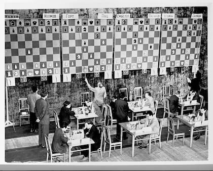 El ajedrez era un juego tremendamente popular en la Unión Soviética, donde se fomentaba su estudio desde la infancia