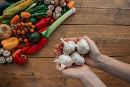 El ajo aporta beneficios al cuerpo pero también algunas contraindicaciones que hay que tener en cuenta (Foto Pexels)