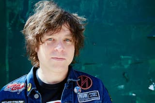 Tras ser acusado de acoso, se cancela la salida del nuevo disco de Ryan Adams