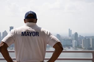 El alcalde de Nueva York, Eric Adams, viajará a Latinoamérica para tratar la crisis migratoria que enfrenta la ciudad
