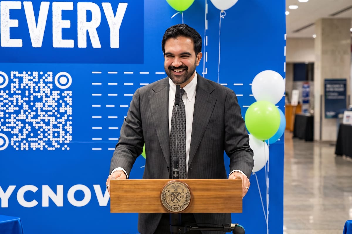 El alcalde de Nueva York, Zohran Mamdani, al hacer el lanzamiento de Jobs NYC Center