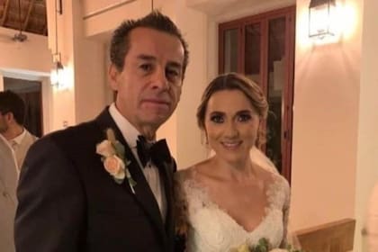 El alcalde y la viuda de su hijo negaban una relación entre ambos.