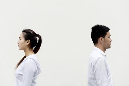 El alejamiento es una de las principales razones de la ruptura de parejas según un estudio