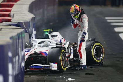 El alemán Mick Schumacher, del equipo Haas, fue el piloto que más dinero gastó en reparaciones de su auto, con más de 4 millones de dólares a lo largo de la temporada; Max Verstappen, el campeón, se ubicó tercero en el ranking.