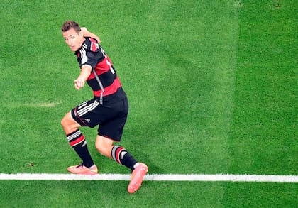 El alemán Miroslal Klose anotó 16 goles para Alemania en Mundiales