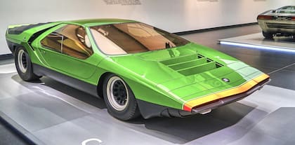 El Alfa Romeo 33 Carabo fue diseñado por Marcello Gandini