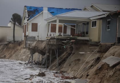 El alguacil de Volusia informa sobre un toque de queda para al condado mientras se mantienen las condiciones climáticas adversas