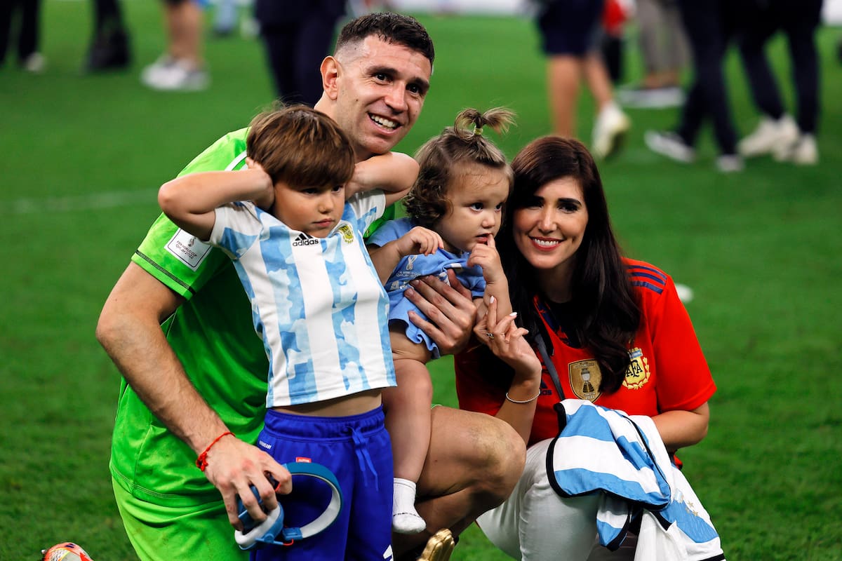 El aliento de los hijos del Dibu Martínez en la previa del debut de Argentina frente a Canadá