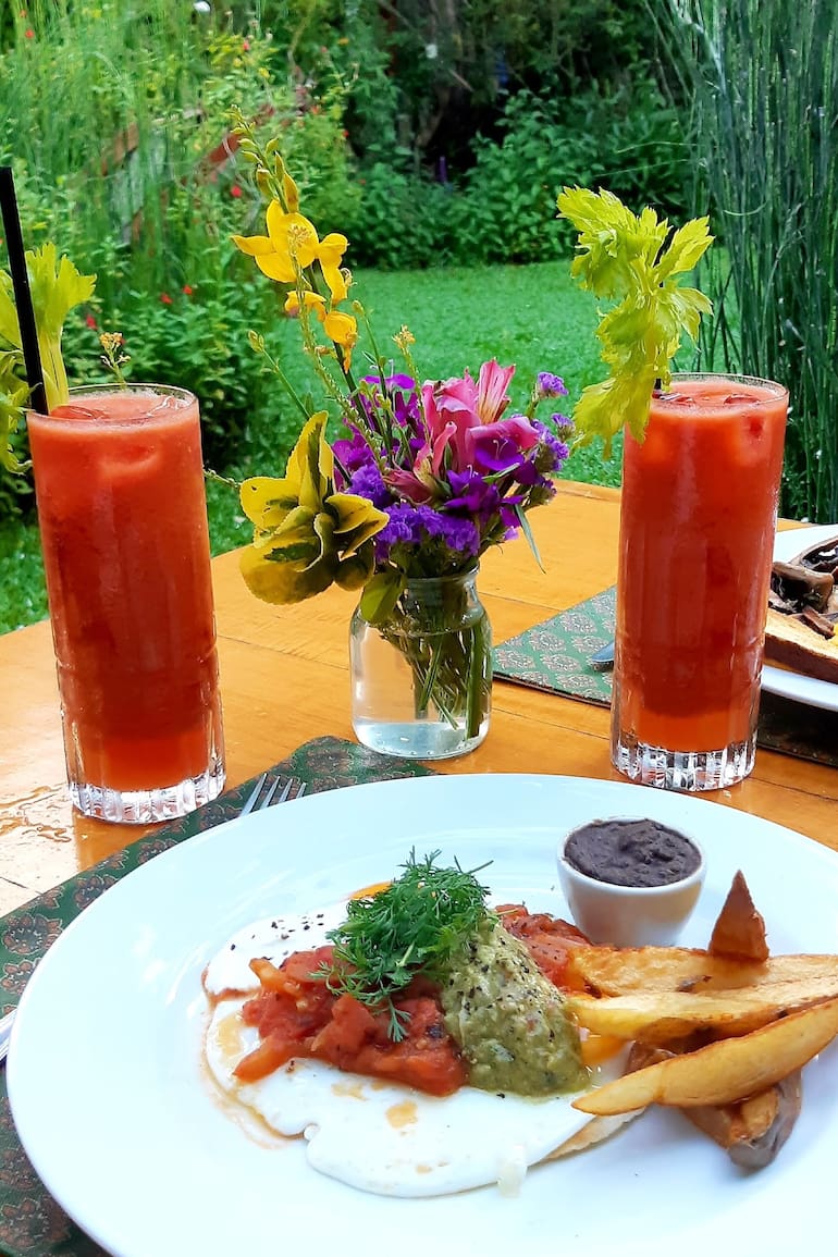 El all day brunch de Home hotel, en Palermo.