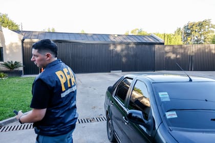 El allanamiento a la quinta de Villa Rosa, Pilar, el 12 diciembre 2025