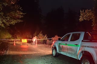 Un violento aluvión hizo colapsar un tramo de una ruta clave: hay riesgo de nuevos desprendimientos