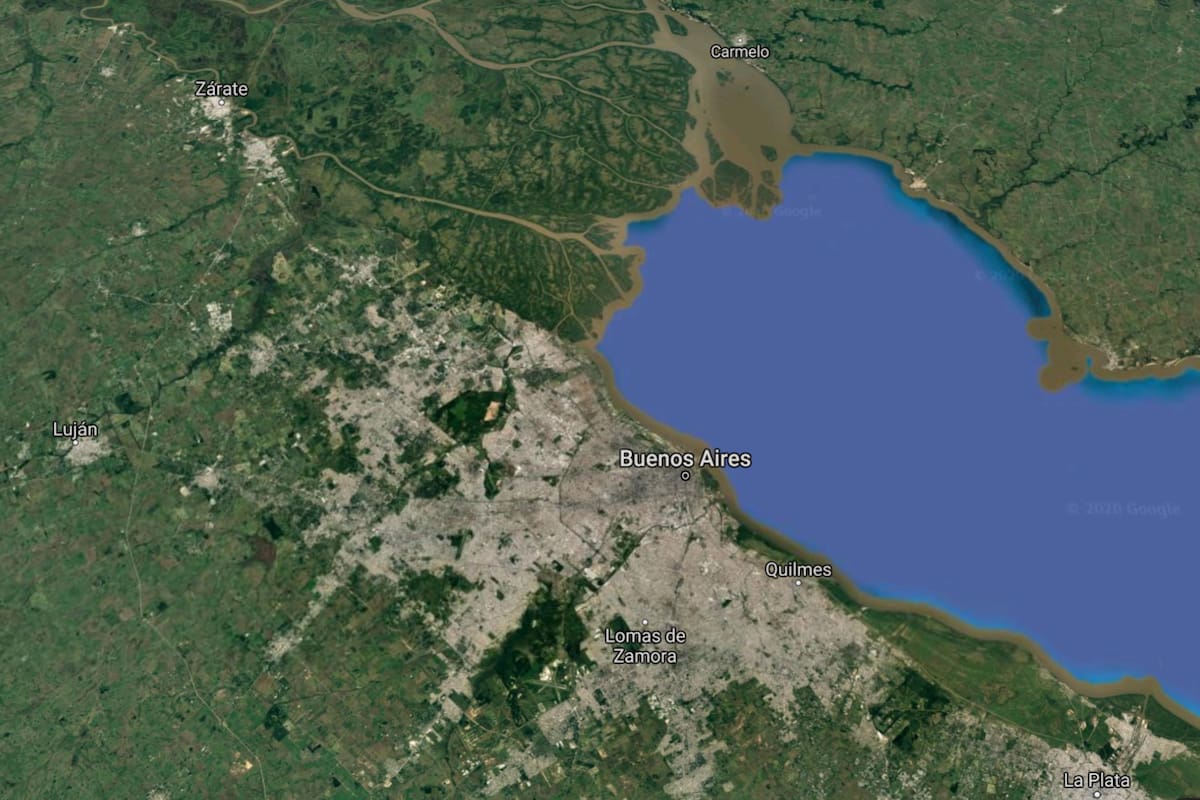 El AMBA se extiende por 13.285 km2 tiene más de un tercio de la población total de la Argentina