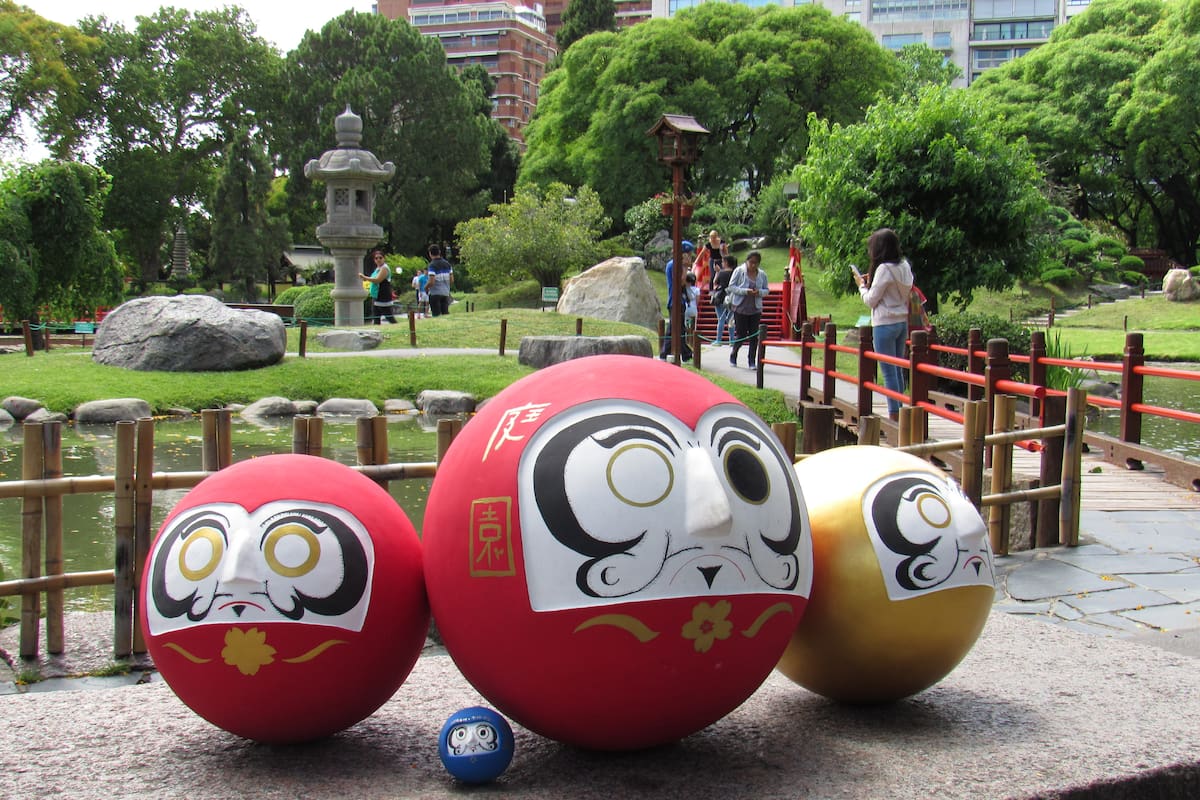 El amuleto nipón representa el esfuerzo, la perseverancia y la tenacidad