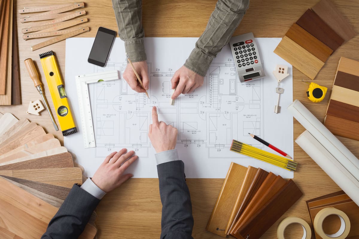 El análisis del estado de la unidad, la luz natural de los ambientes, el potencial de la zona en la que está ubicada y el tiempo que demandará la remodelación es fundamental para que los números cierren