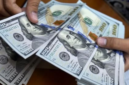 ¿Cuáles son los dólares financieros?
