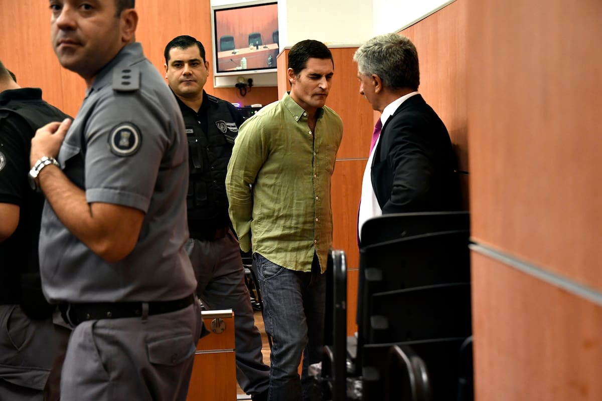 El anestesista Gerardo Billiris acusado de tentativa de femicidio, abuso sexual y suministro de drogas llega al recinto judicial