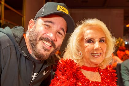 El año pasado, Mirtha se encontró con Wali Iturriaga, el artista que espera su visita en el Neptuno