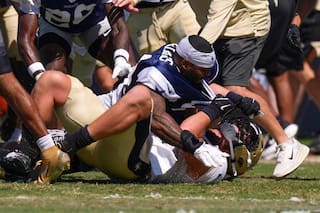 Cowboys y Saints, multados con 500.000 dólares cada uno por la NFL tras pelea en práctica