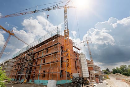 El apoyo a las medidas tomadas por el Gobierno para incentivar la actividad de la construcción está en caída