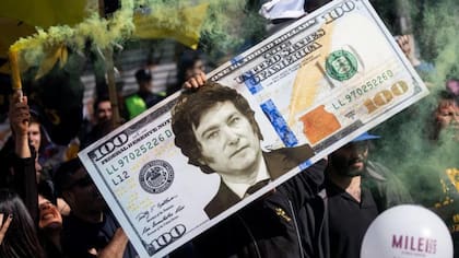 El apoyo del Tesoro estadounidense ocurre en un difícil contexto económico para el país sudamericano.