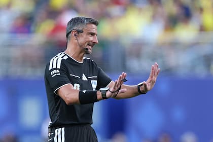 El árbitro estuvo presente en varios encuentros del Mundial 2026