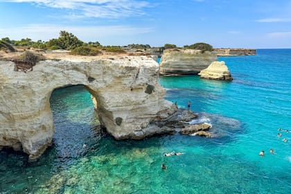 El "Arco del amor" era un emblema del turismo en Salento