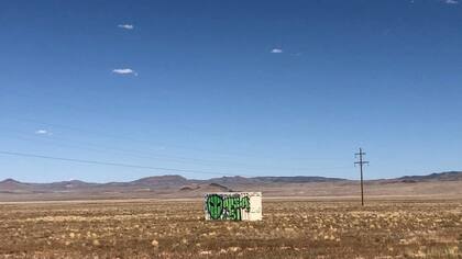 El Área 51 está a unos 48 km de Rachel, en Lincoln, Nevada.