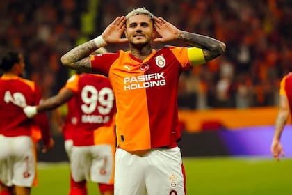 El argentino es capitán e idolo en el conjunto turco (Foto: @mauroicardi)