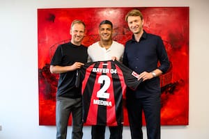 Facundo Medina cambió Francia por la Bundesliga y fue presentado en su nuevo club: "Voy a dejar todo"
