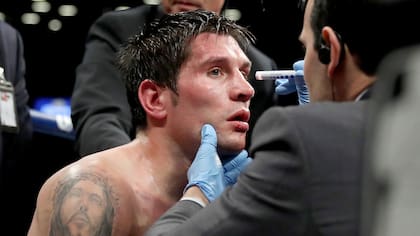El argentino Heiland no pudo con Jermall Charlo