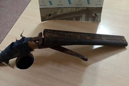 El arma que portaba un menor de 12 años al ser atrapado en La Plata
