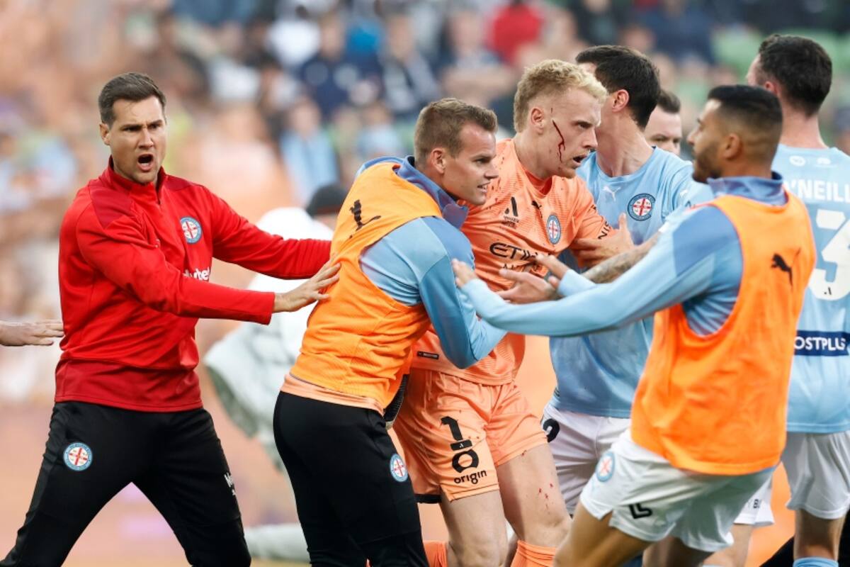 El arquero australiano Tom Glover herido en medio de fuertes incidentes.