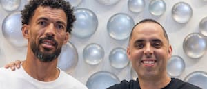 El argentino que pasó de dormir en un auto a diseñar los botines de Vozinha, el arquero revelación del Mundial