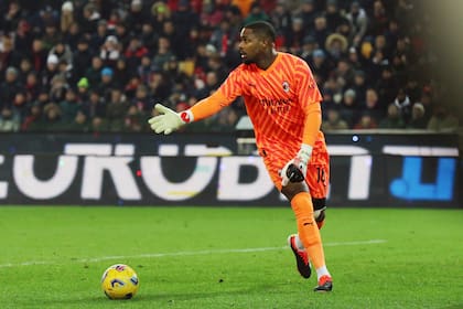 El arquero del Milan, Mike Maignan
