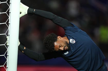 El arquero del seleccionado africano ante un nuevo desafío: demostrar su destreza bajo los tres palos del equipo chileno