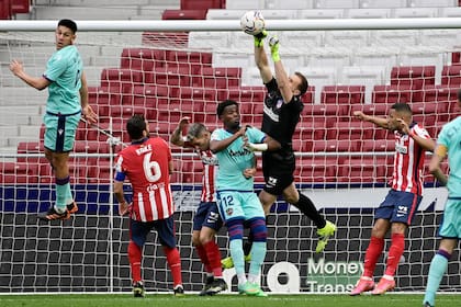 El arquero esloveno Jan Oblak fue el protagonista de una jugada peculiar en la derrota de Atlético de Madrid ante Levante