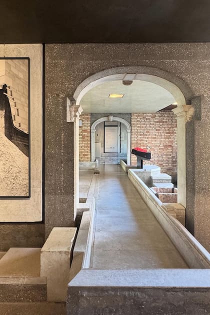 El arquitecto Carlo Scarpa desafió los altos niveles del mar Adriático con la Fondazione Querini Stampalia