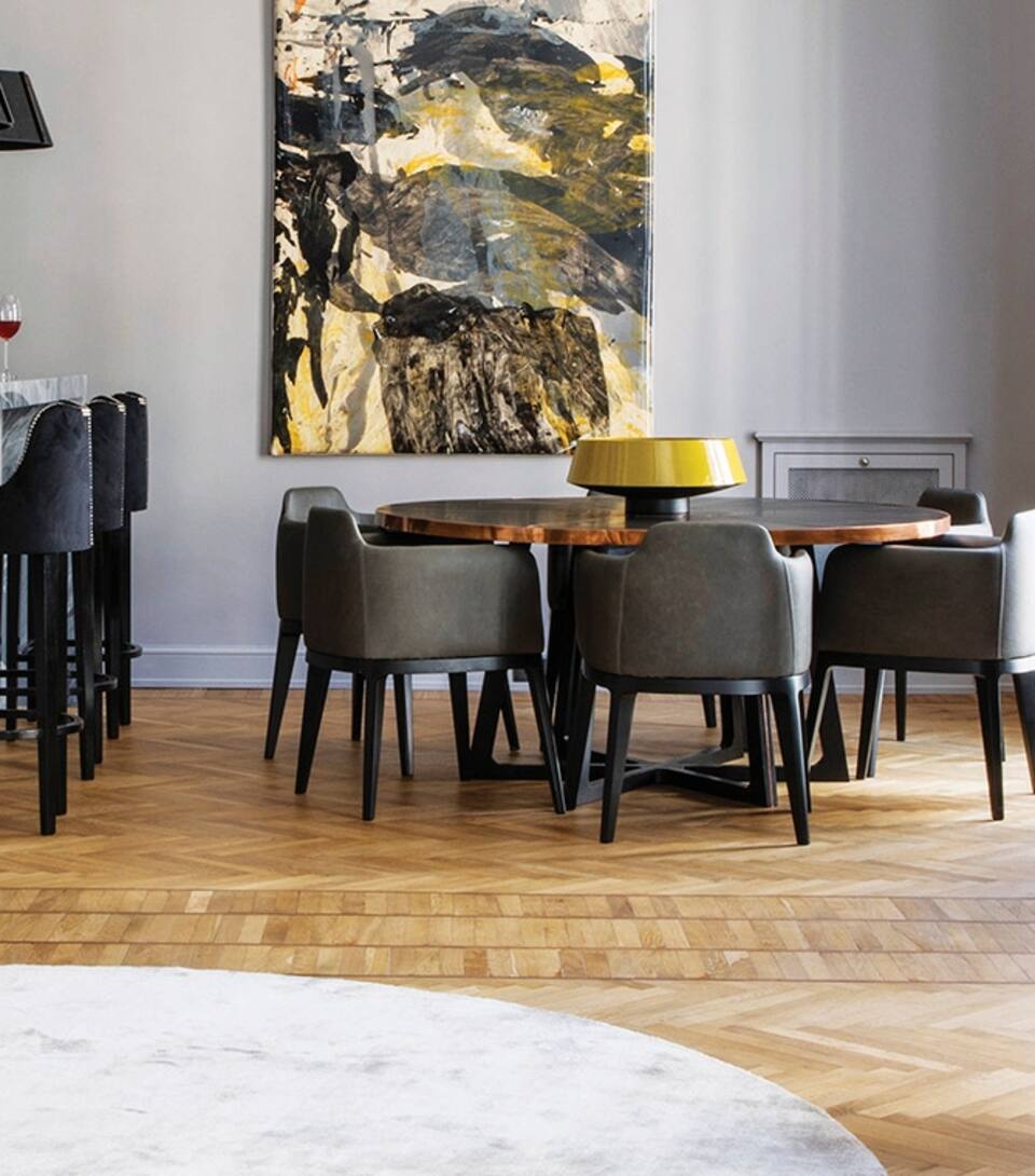 El arquitecto Marcelo Williams remodeló un departamento clásico francés para convertirlo en la base porteña de una pareja que vive en las afueras. La consigna: contar con todas las comodidades de un hotel cinco estrellas.