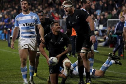 El arranque será ante los campeones del mundo, los All Blacks