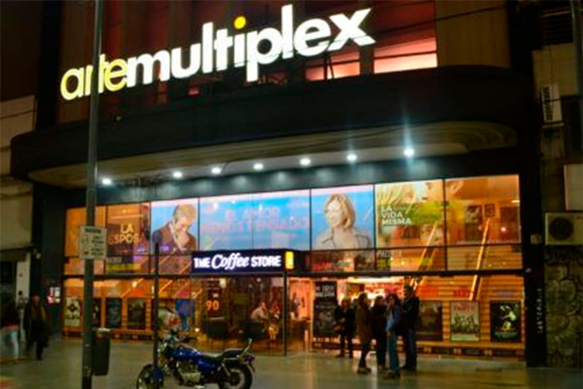 El Artemultiplex, uno de los complejos de Belgrano que cerró definitivamente sus puertas y ahora busca ser rescatado