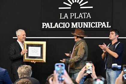 El artista estadounidense Johnny Depp brindará una masterclass y participá de una alfombra roja en el Teatro Municipal Coliseo Podestá de La Plata.