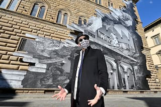 Una "herida" atraviesa como una puñalada el Palazzo Strozzi