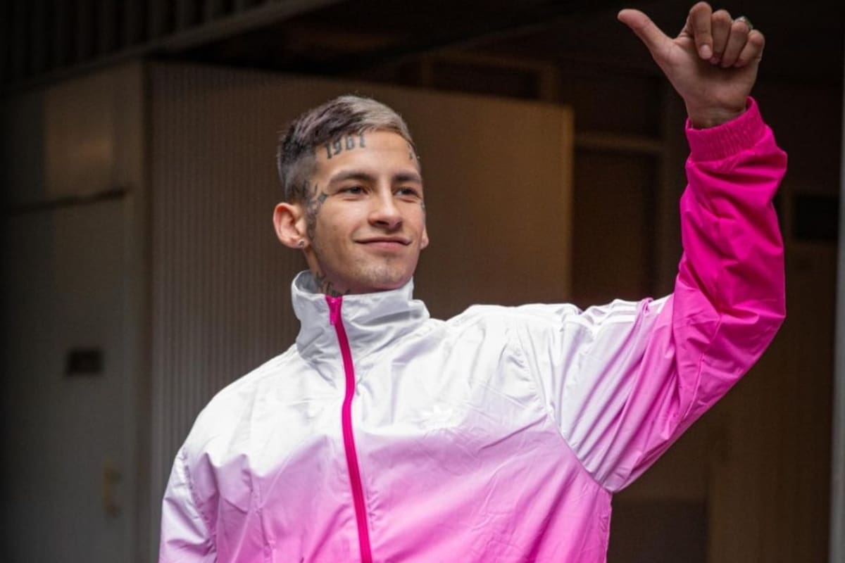 El artista impone tendencia dentro de la moda cumbiera