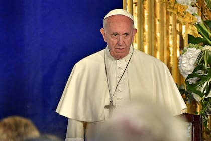 El arzobispo Carlo Maria Viganó denunció sin pruebas a varios pesos pesados de la Curia romana