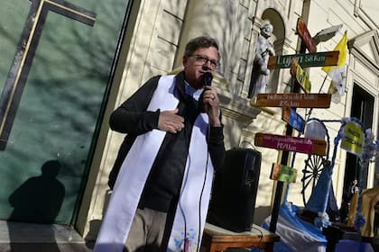 El arzobispo de Buenos Aires, Jorge Ignacio García Cuerva, elaboró un mensaje ante la elección de este domingo