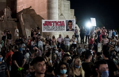 El asesinato del arquitecto Joaquín Pérez generó una manifestación contra la violencia en Rosario