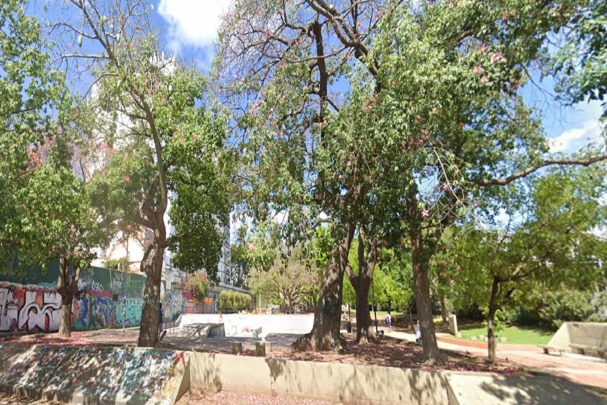 El asesinato se registró en el polideportivo ubicado en Manuela Pedraza y Moldes