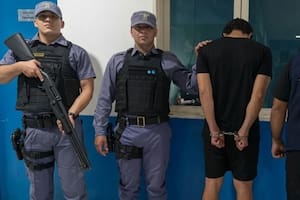 Mató a una mujer de diez puñaladas en el cuello y arrojó el cuerpo en un pozo de agua