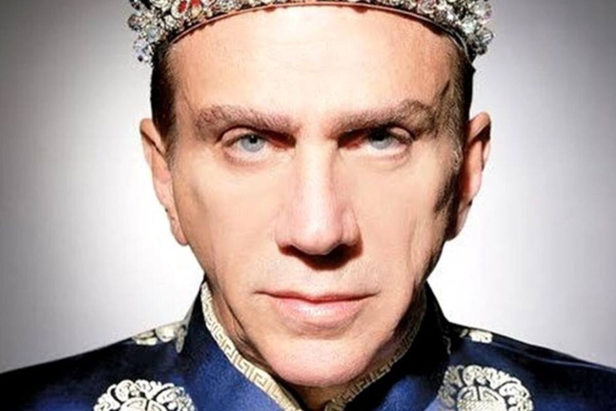 El asesor del Miss Universo compartió un extenso comunicado en sus redes sociales para explicar su salida del certamen (Instagram/@zardelabelleza)